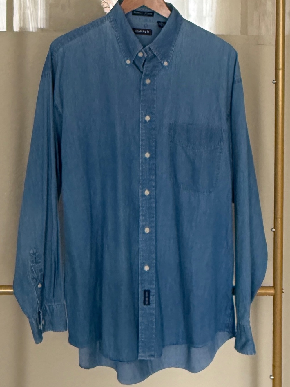 Vintage 90s GANT Denver Denim Shirt L Soft Light Wash Button Down 24.5x33
